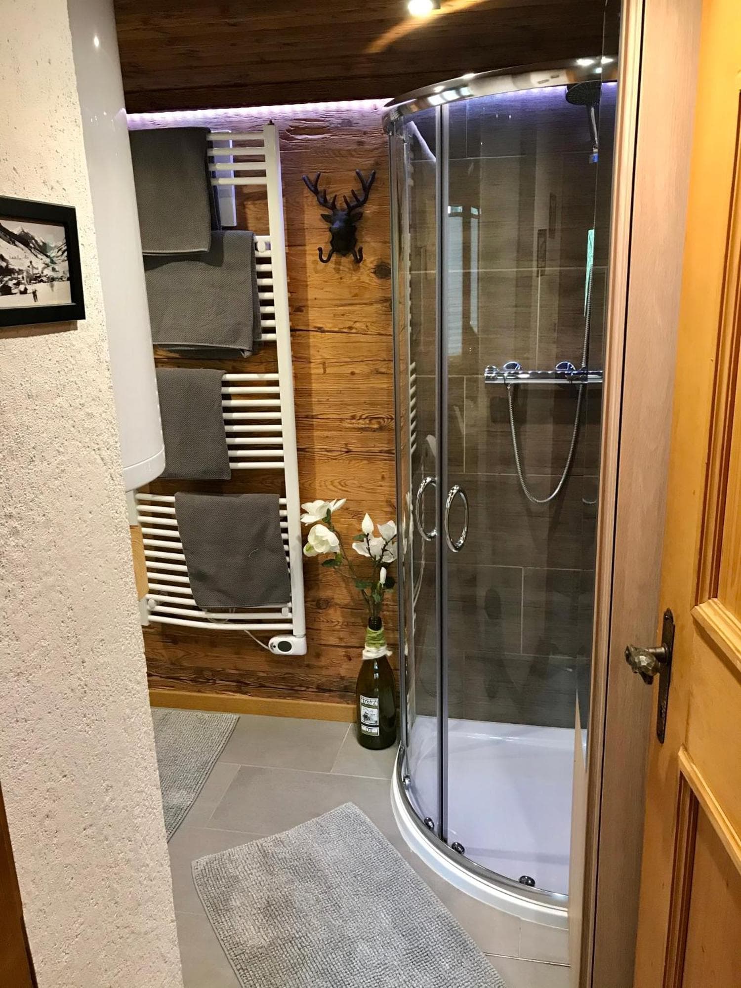 Chalet - undefined